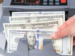 Dollarla bağlı nə baş verir? – İlk dəfə olaraq…