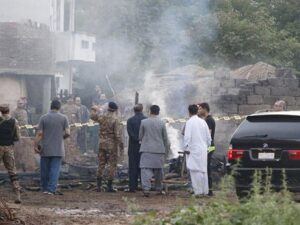 image-pakistan_samolet