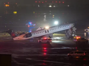 image-23laguardia-crash-ww-1-khcl-articlelarge