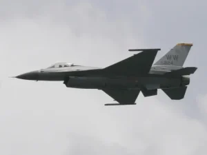 image-f16-768x403