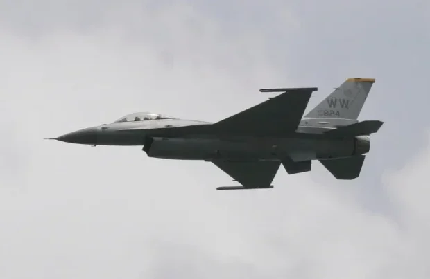 image-f16-768x403