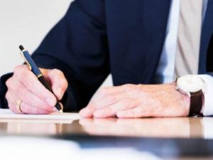 image-1682264382_1682259075_e8a01a25bd0e9215dd9fa02cba5cd46b9a231d80f6ce9eca1602a807fad858781635404882_teyinat-imza-serencam-jpg-jpg-768x403