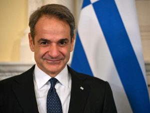 image-2024-12-30t114131z_885022968_rc2nhba4ihyj_rtrmadp_5_greece-socialmedia-strategy-scaled