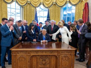 image-5983058901722663982