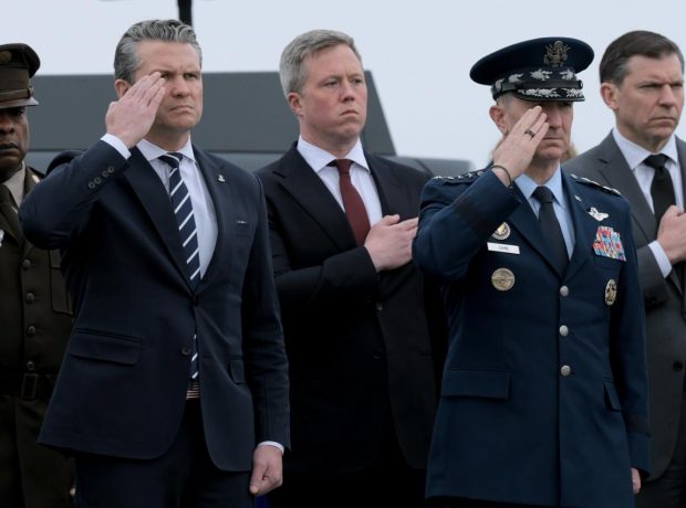 image-5994573558719384728-1