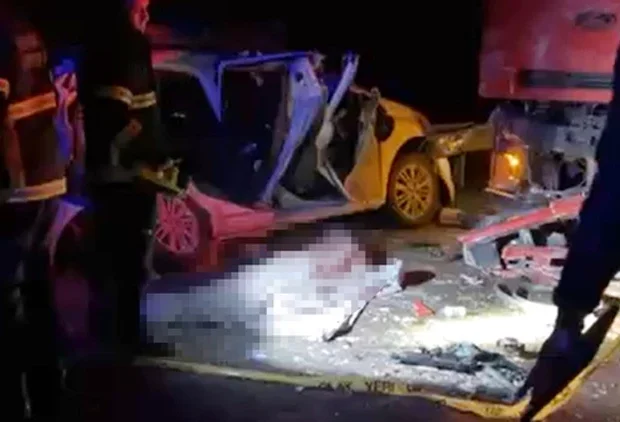 image-69d801c9595eaed10ce2899d