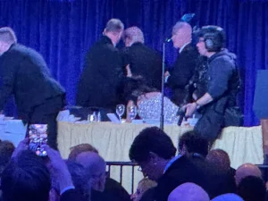 image-ap26116141988903-640x400