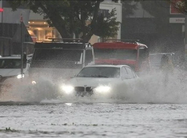 image-meteorolojiden-siddetli-ve-cok-siddetli-yagis-uyarisi