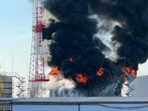 image-neft-anbar-yangin