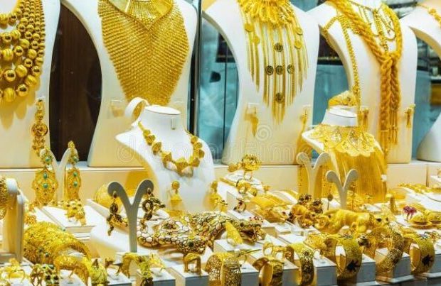 image-show-window-jewelry-store-dubai-gold-souk-united-arab-emirates-feb-144114252-768x403