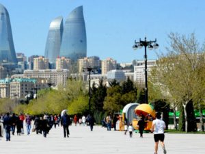 image-baki_ehali_isti_hava_2025-768x403