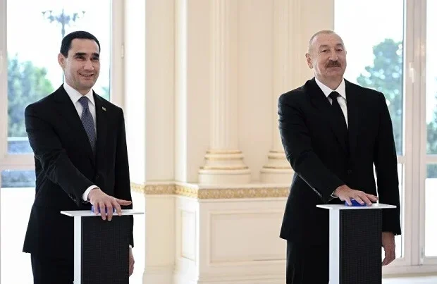 image-eliyev-serdar-dostluq-700x403