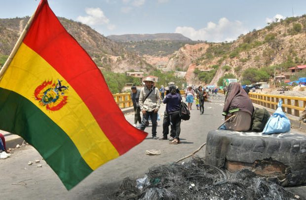 image-w720-p16x9-2024-10-16t202444z_1104940528_rc2nlaa6wpd0_rtrmadp_3_bolivia-protests
