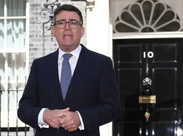 image-britain-new-prime-minister-andy-burnham-starmer-trump-2286886143-e1784550748671