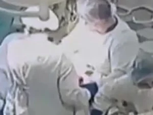 image-250730-russia-earthquake-surgery-mn-1242-718cdc
