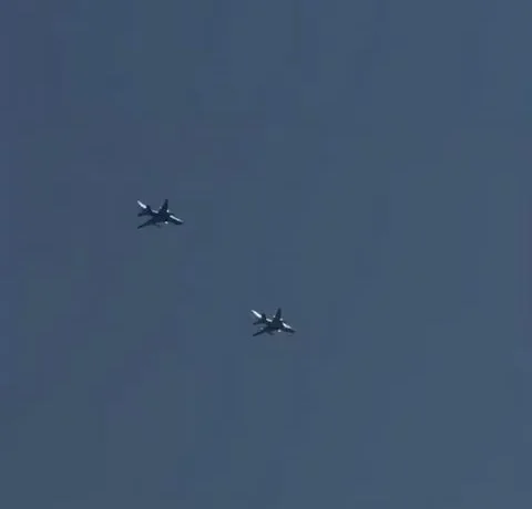 image-syrian-air-force-training-su-22-v0-odbvawy2c3f0awlomwl7kw2haqdmpoymgbqpvddyoeiceukk5txd7lctk_1v
